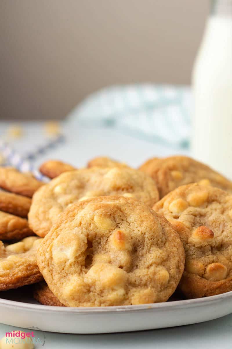 White Chocolate Macadamia Nut Cookies