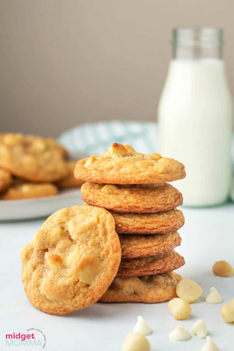 White Chocolate Macadamia Nut Cookies