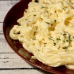 Copycat olive garden alfredo sauce