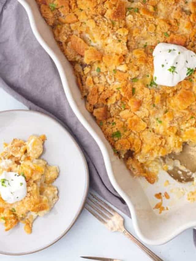 Cheesy Potato Casserole (Funeral Potatoes Recipe)