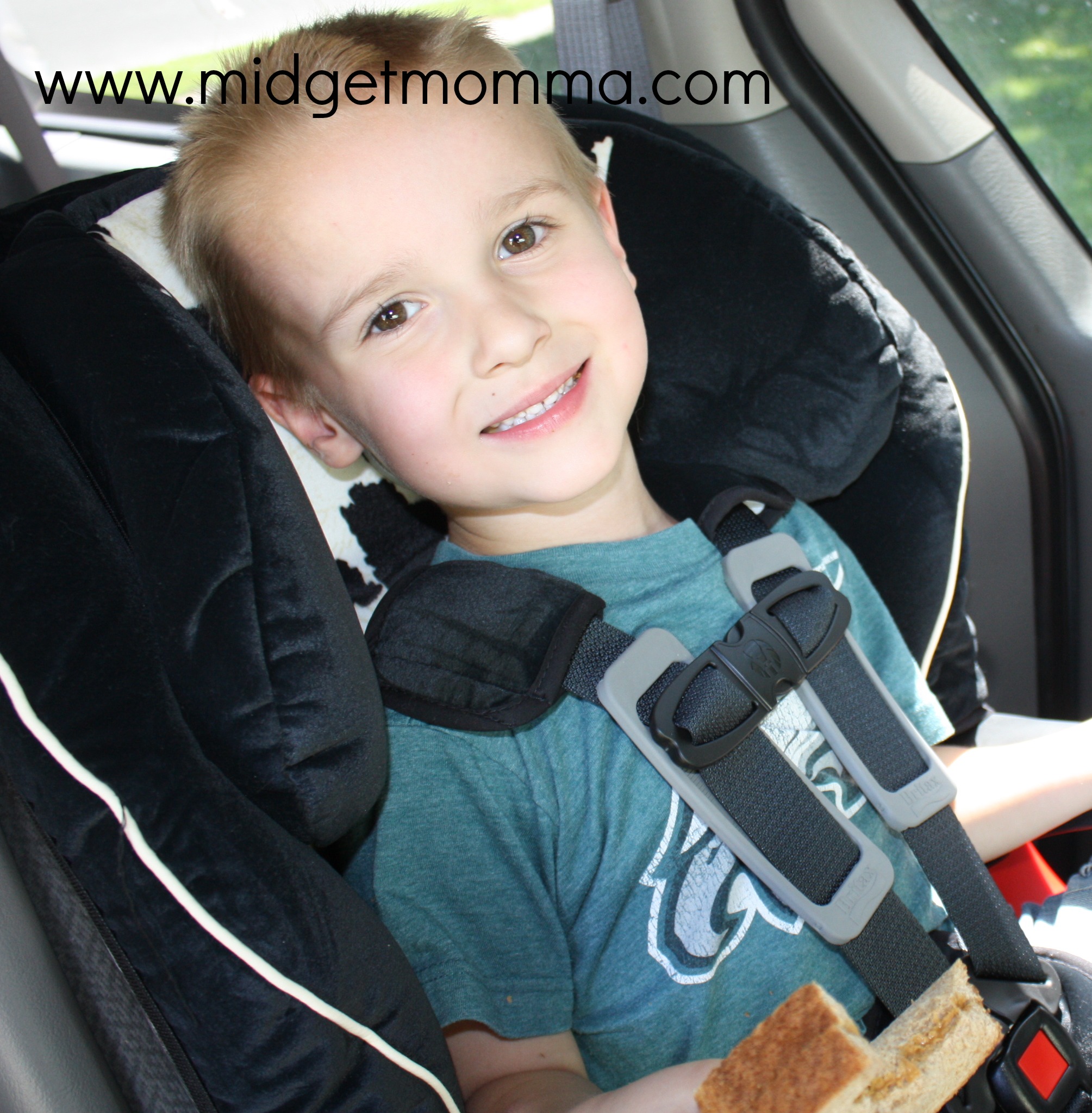 {Review} Britax Frontier 85 Carseat • MidgetMomma