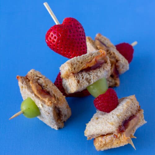 Peanut Butter and Jelly Sandwich & Fruit Kabobs • MidgetMomma