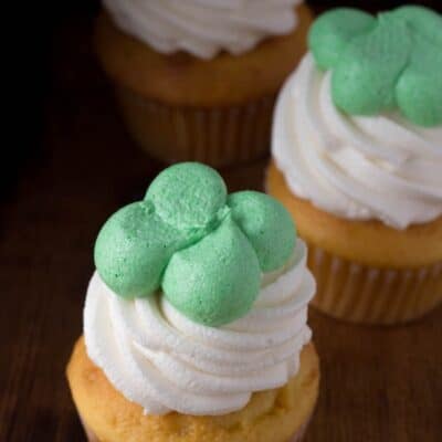 Vanilla cupcakes with irish cream cupcakes