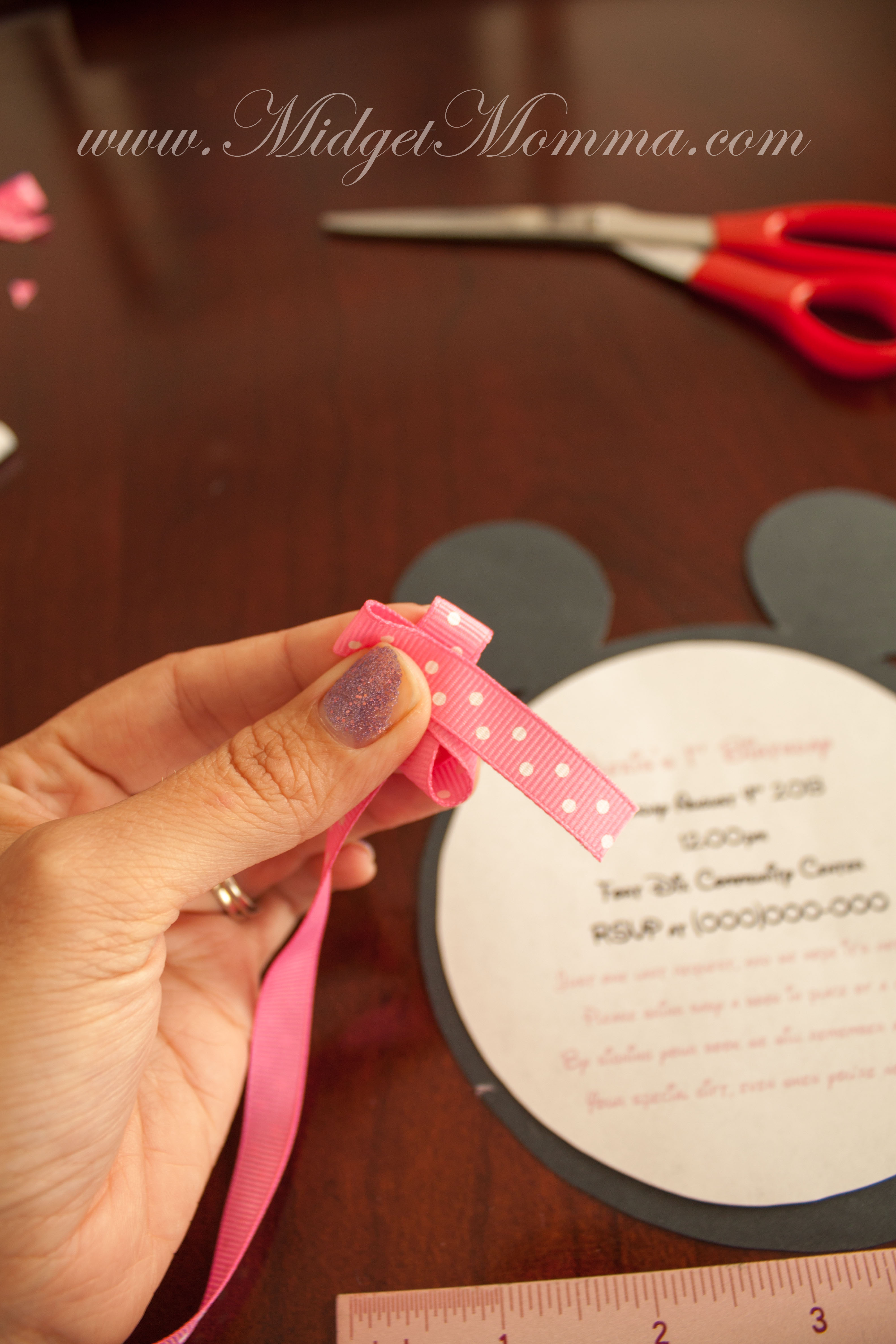 Do It Yourself Minnie Mouse Invitations