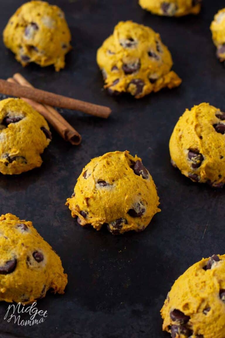 Frozen Chocolate Covered Bananas • MidgetMomma