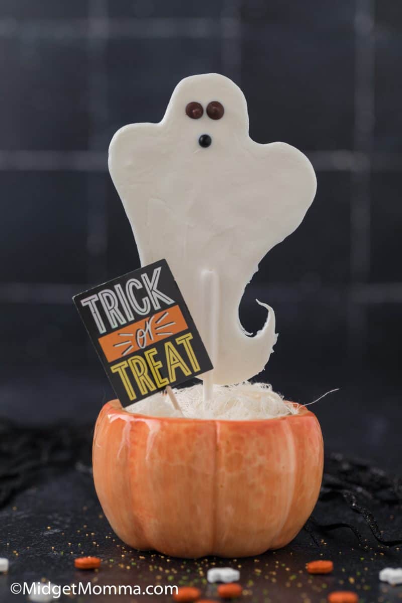 White Chocolate Ghost Pops