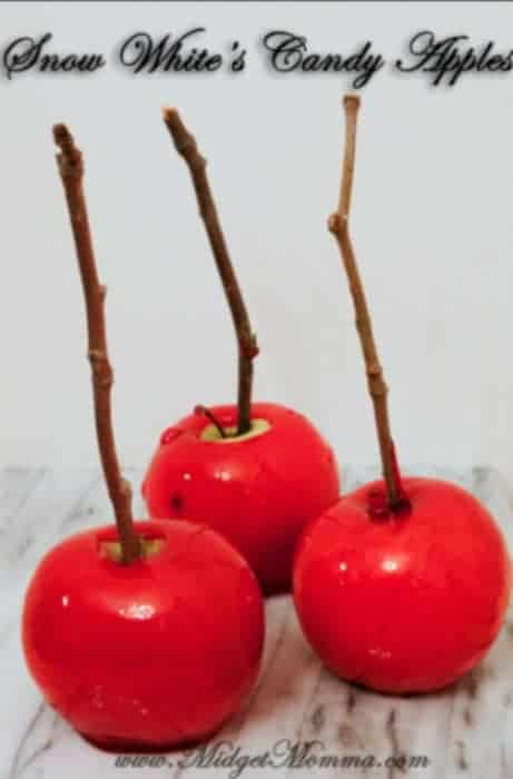These Snow White's Candy Apples Recipe are sweet Halloween treat that even snow white herself would have a hard time to turn down.