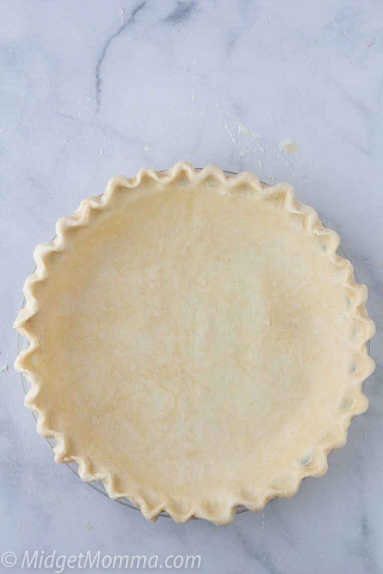 How to Make a Pie Crust (Homemade Pie Crust Directions)