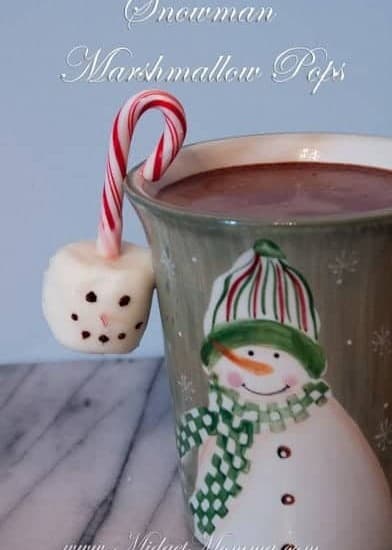 Snowman Marshmallow Pops are a cute way to dress up your boring old chocolate. not only does it look good but it has a great white peppermint flavor.