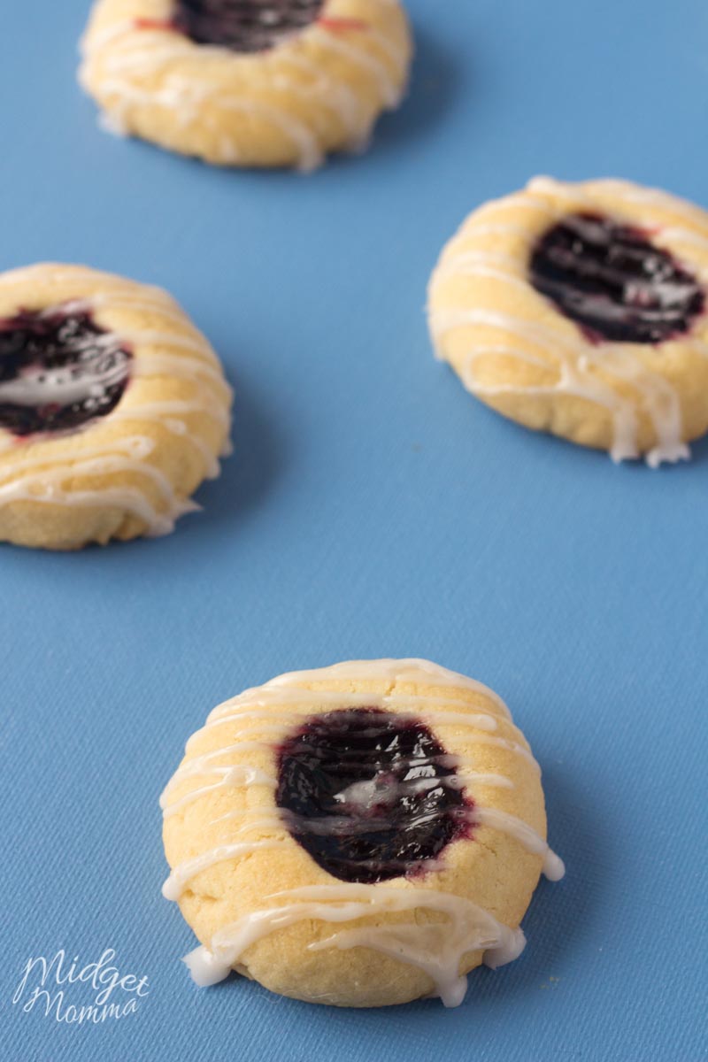 thumbprint cookies with icing