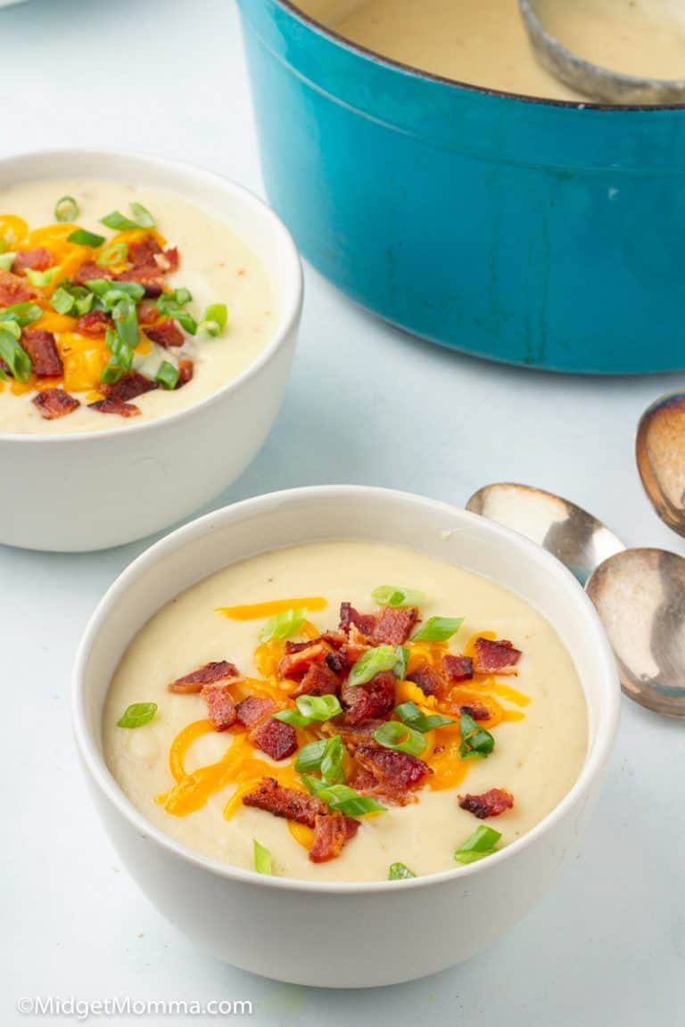 Loaded Baked Potato Soup Recipe (Easy to Make Soup!)