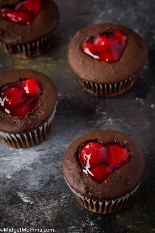 chocolate cherry cupcakes