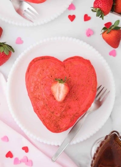 cropped-Valentines-Day-Heart-Shaped-Pancakes-24.jpg