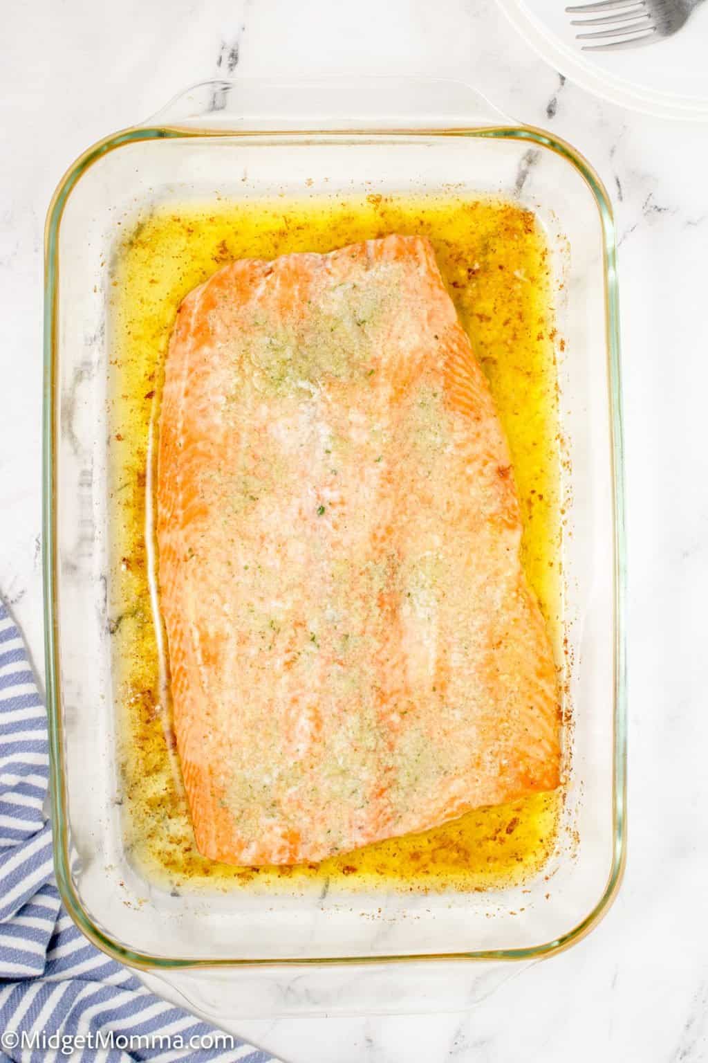Easy Oven Baked Salmon Recipe Just 3 ingredients!