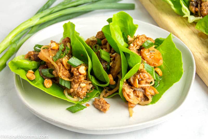 2 asian lettuce wraps on a plate