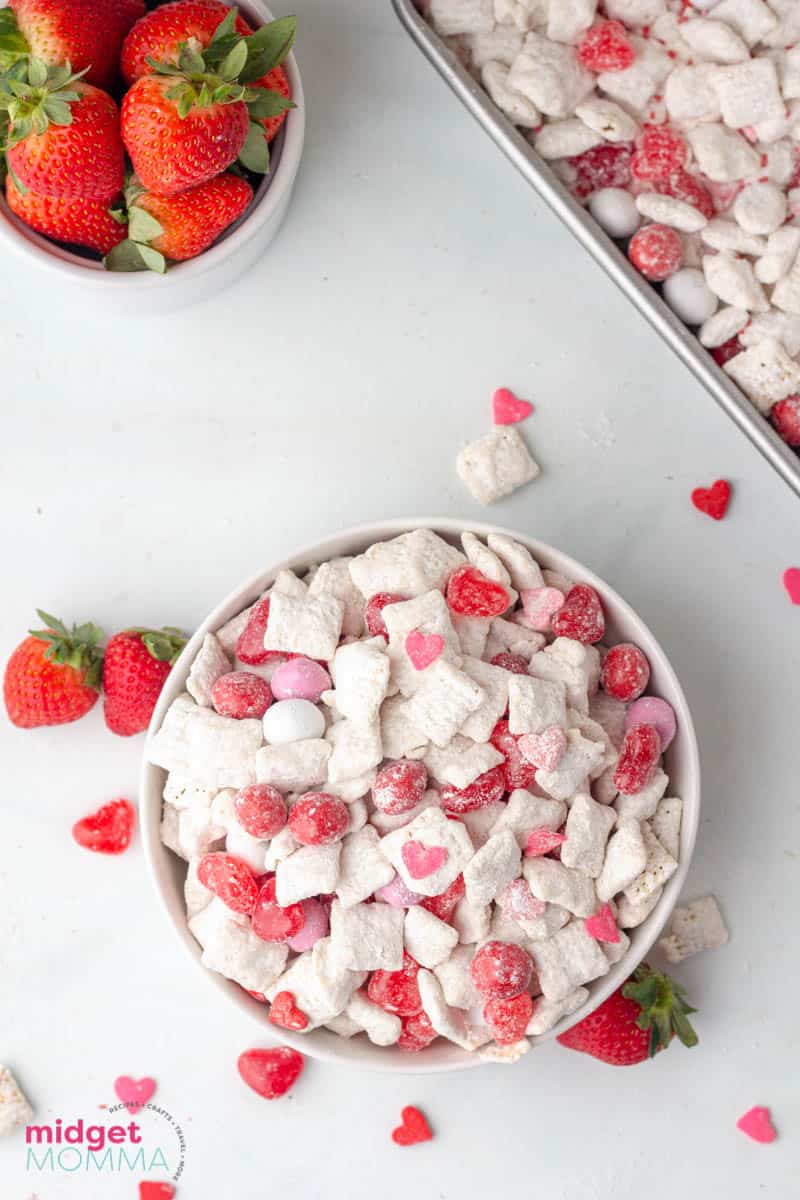 Strawberry Puppy Chow