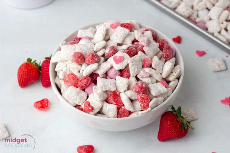 Strawberry Puppy Chow