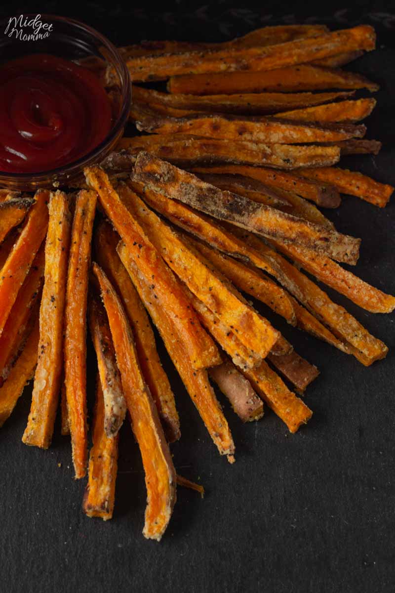 Sweet Potato Fries {Easy & Crispy} –