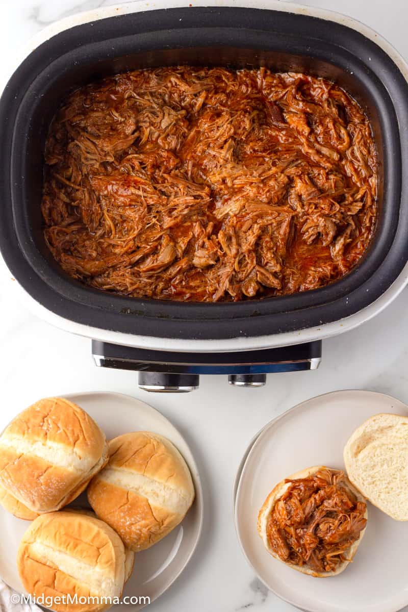 slow cooker pulled pork in the slow cooker