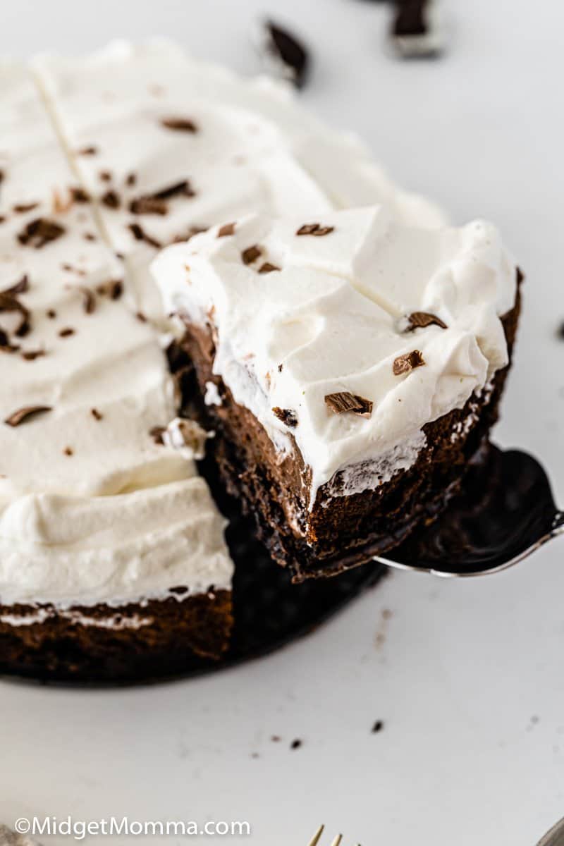 slice being served of Mississippi Mud Pie