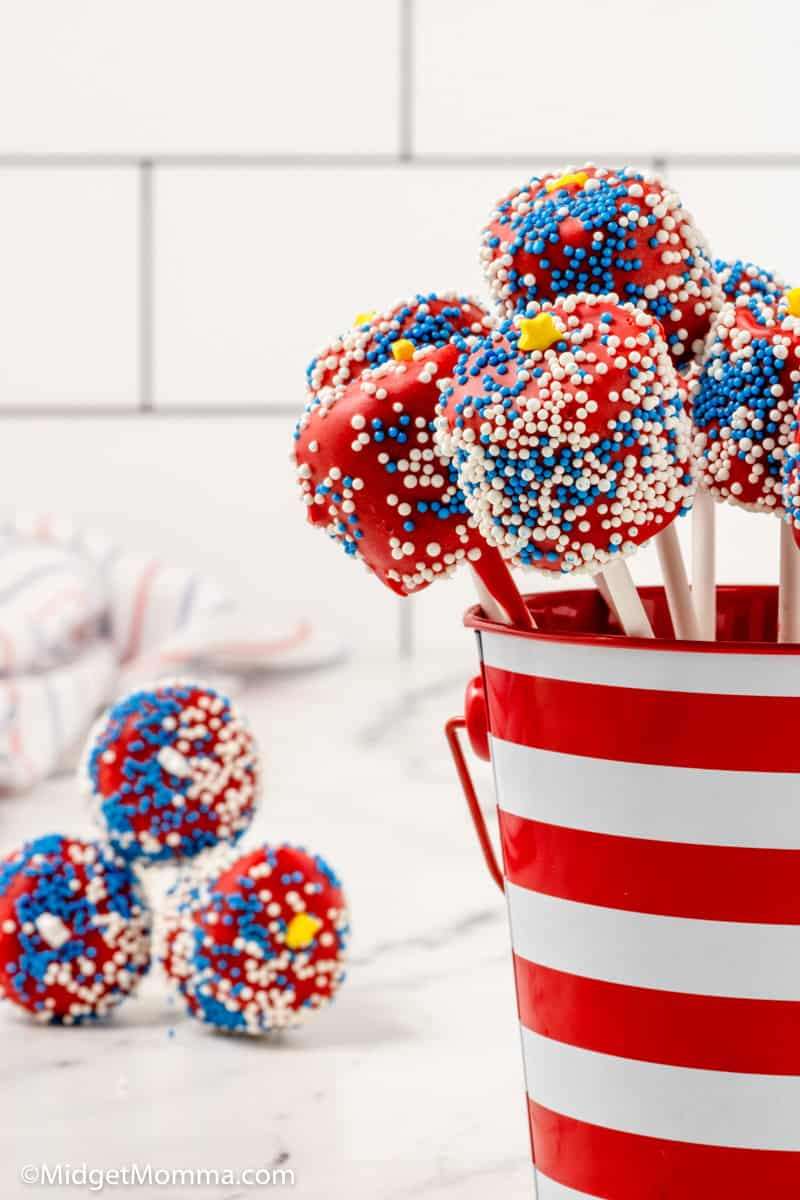 Patriotic Chocolate Covered Marshmallow Pops