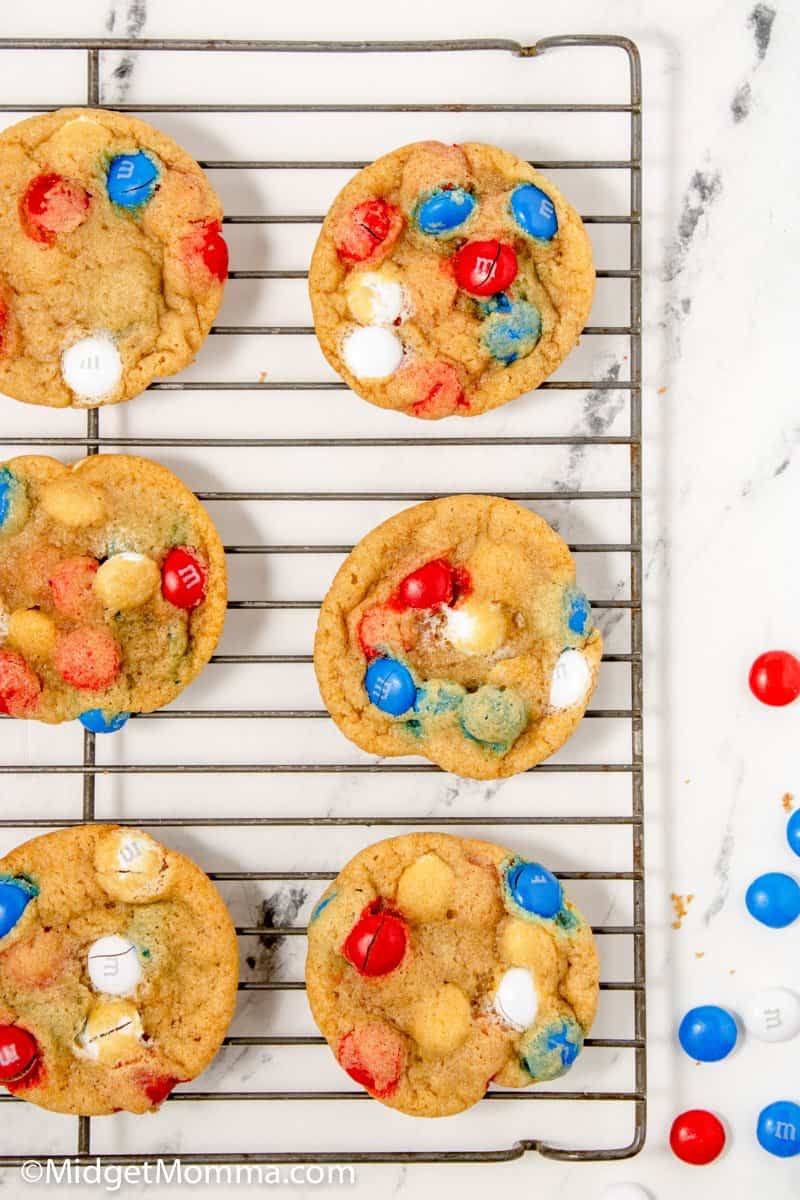 4th of july cookies cooling on a baking rack