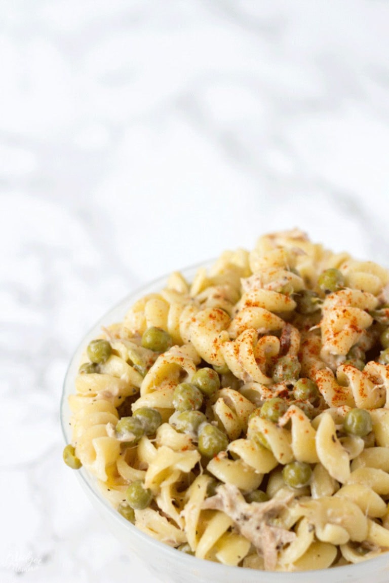Easy Creamy Tuna Pasta Salad Recipe • MidgetMomma