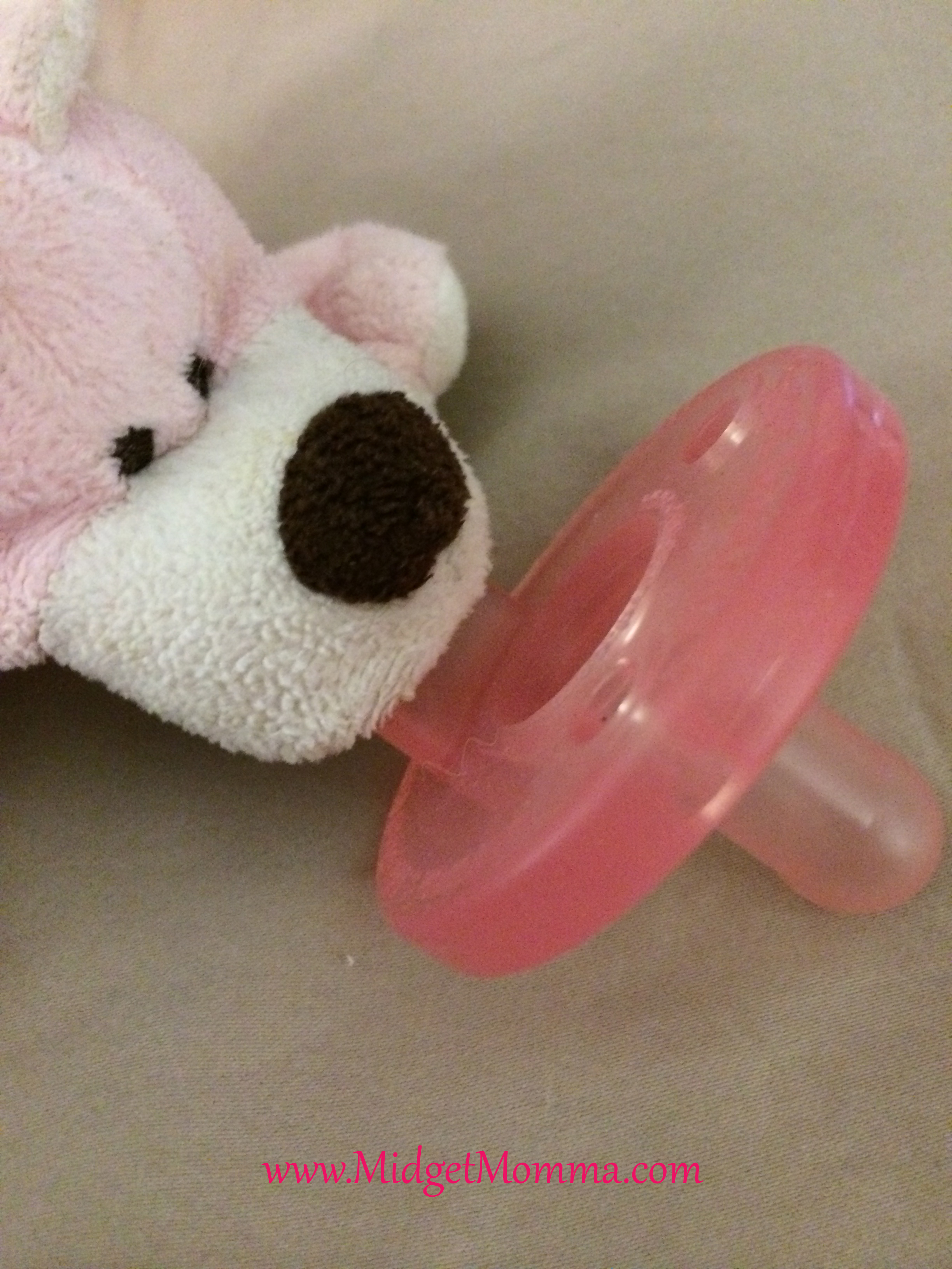 How To Change The Pacifier On A Wubbanub Step by Step Directions