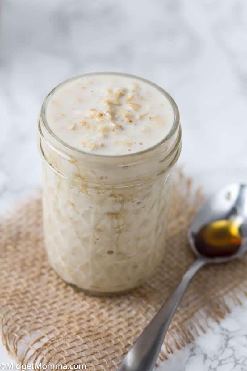 Maple overnight oats in a mason jar