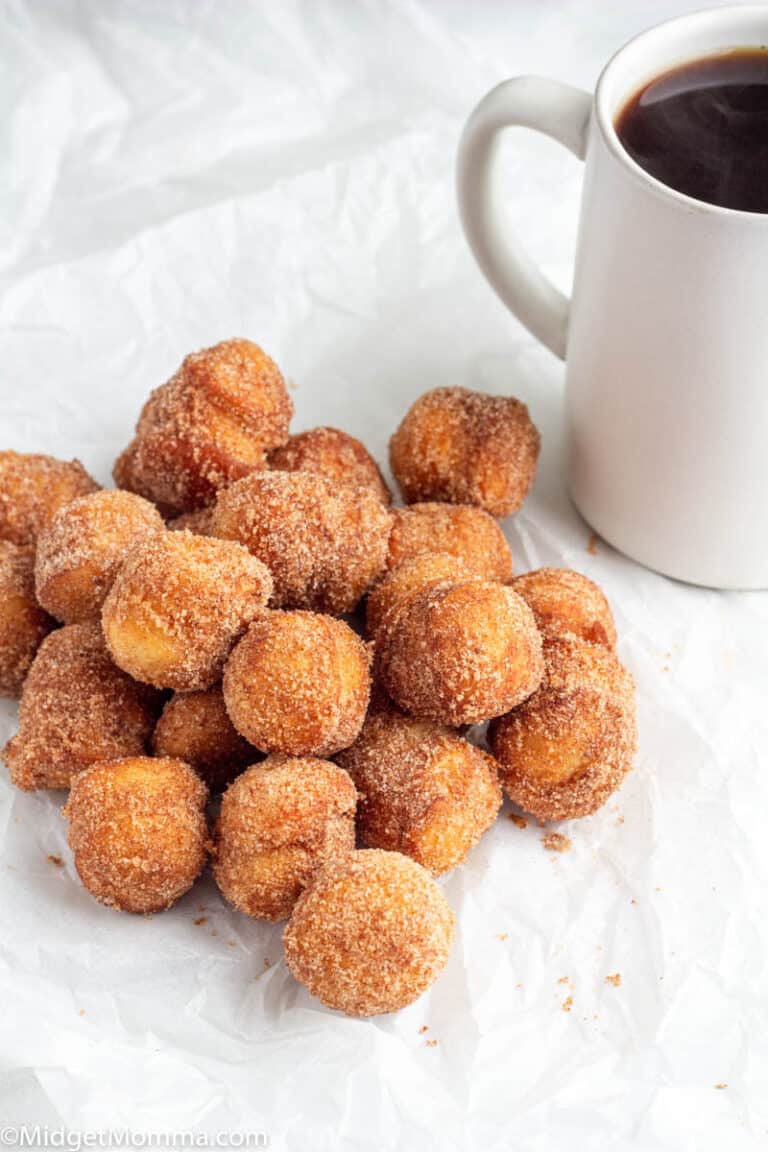 3 Ingredient Cinnamon Sugar Donut Holes • MidgetMomma