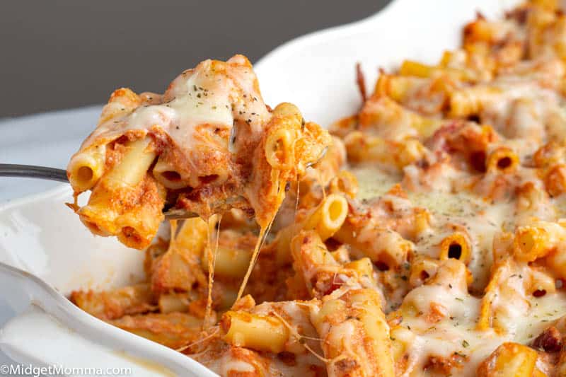 Cheesy Easy Baked Ziti Recipe - MidgetMomma.com