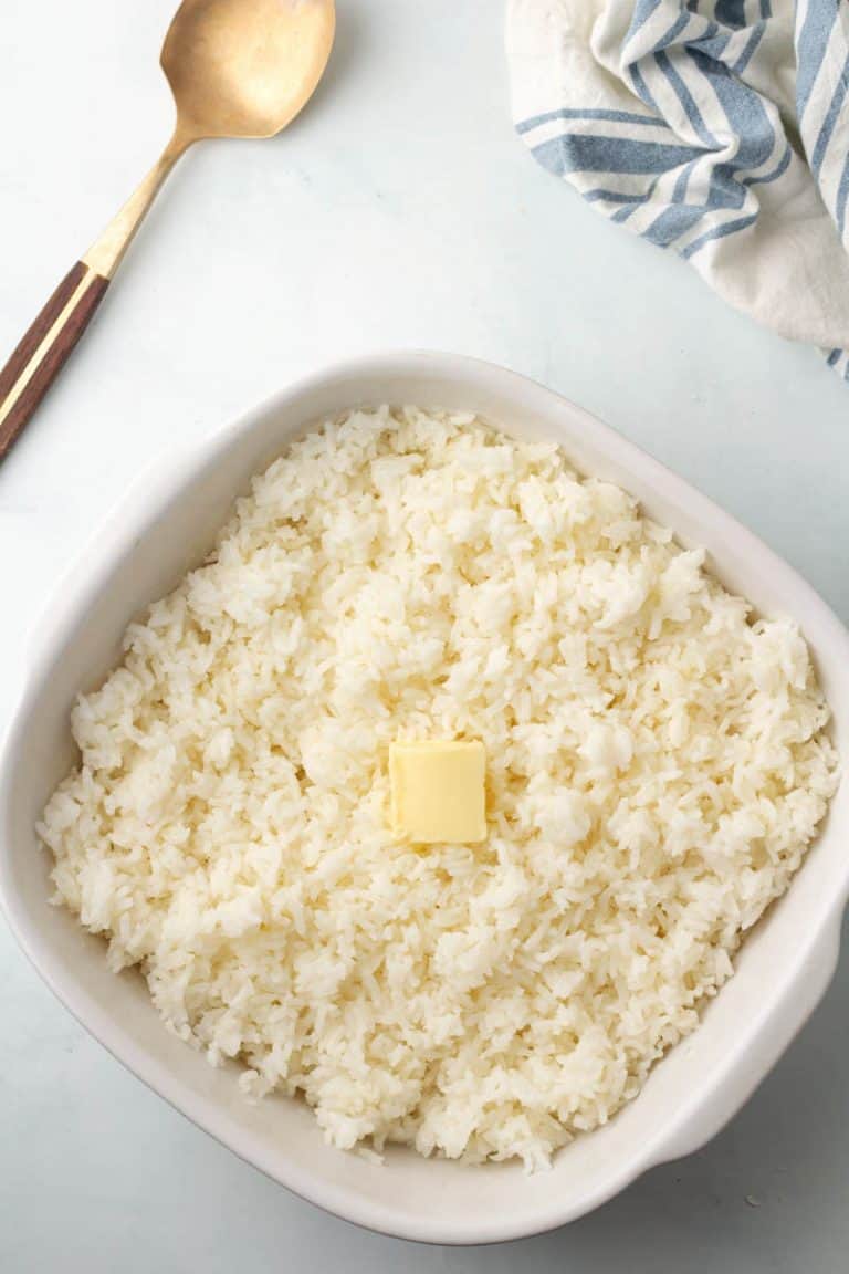 How to make rice in the oven (NO FAIL Easy Oven Baked Rice)