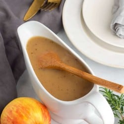 apple cider turkey gravy