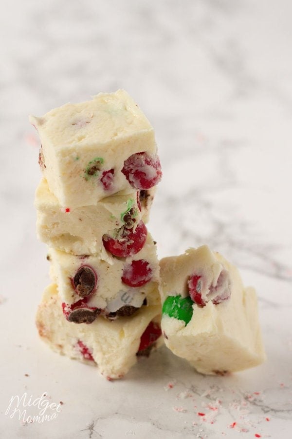 3 pieces of white chocolate fudge with M&MS