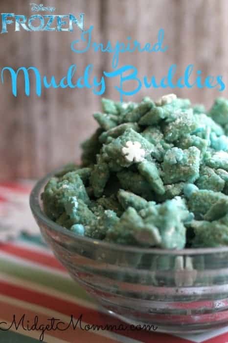 These Frozen Muddy Buddies have your crunch, your creamy, and your sweetness all in one bite­ with the slightest hint of salty.