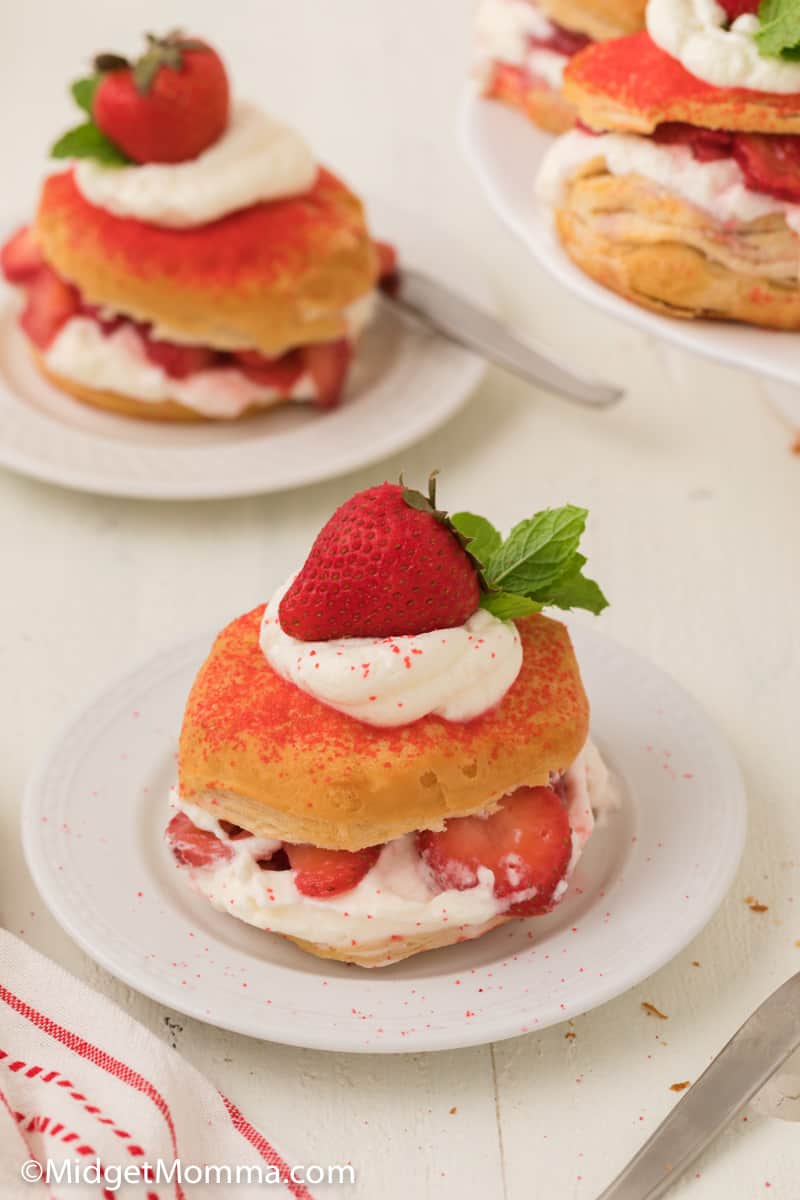 Biscuit Strawberry Shortcake