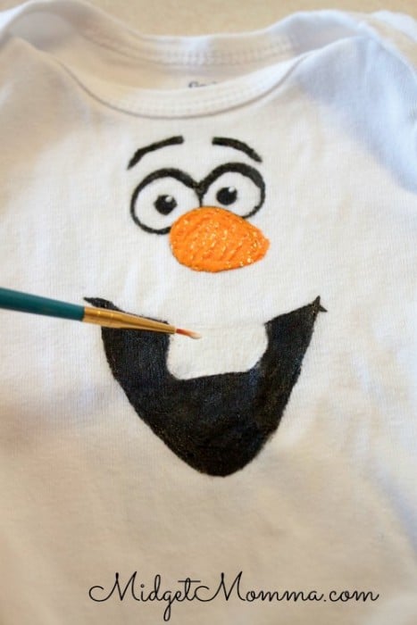 DIY Olaf shirt