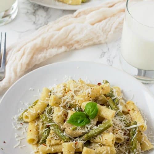 Easy Creamy Chicken Asparagus Pasta • MidgetMomma