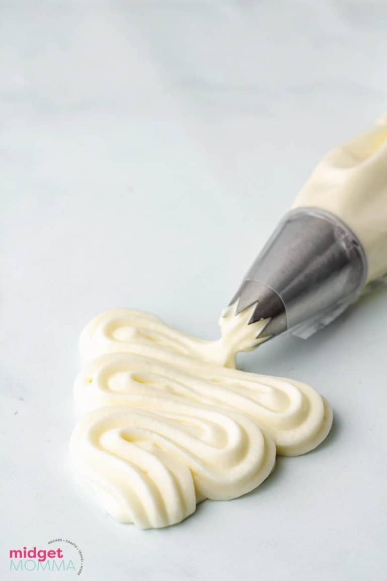 Cream Cheese Frosting (Perfect for Cakes and Cupcpakes)
