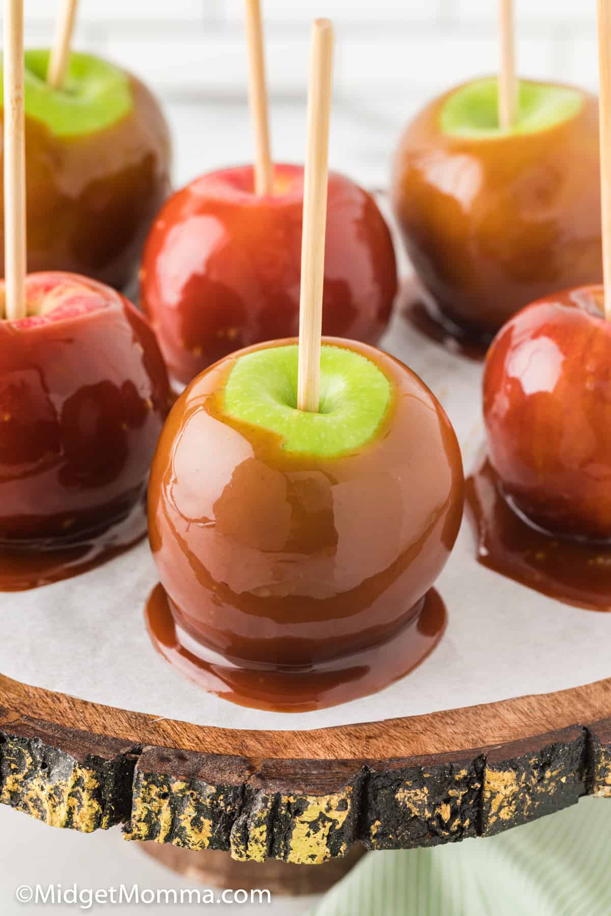 Homemade caramel apples