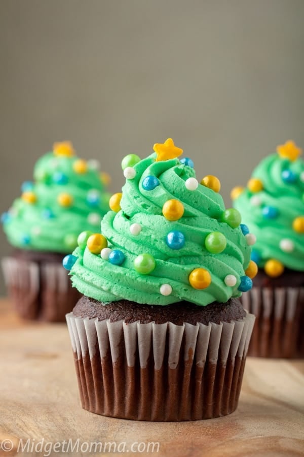 Christmas tree cupcakes