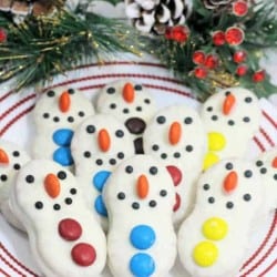 NUTTER BUTTER SNOWMAN COOKIES