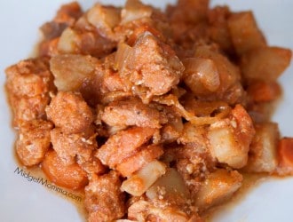 Slow Cooker Paprika Chicken. Amazing flavor that is bold and tasty right from the crockpot with very little work. Serve with salad and fresh bread.Slow Cooker Paprika Chicken. Amazing flavor that is bold and tasty right from the crockpot with very little work.