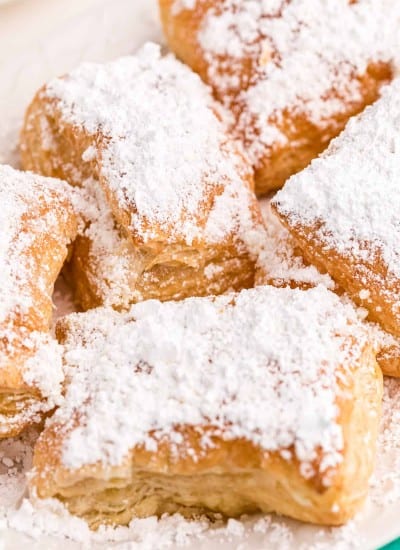 Easy New Orleans-Style Beignets Recipe