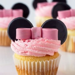 Minnie Mouse Cupcakes