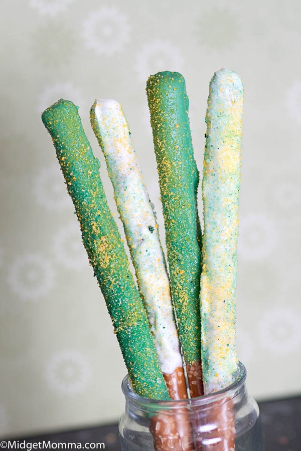 St. Patrick's Day Chocolate Covered Pretzel Sticks