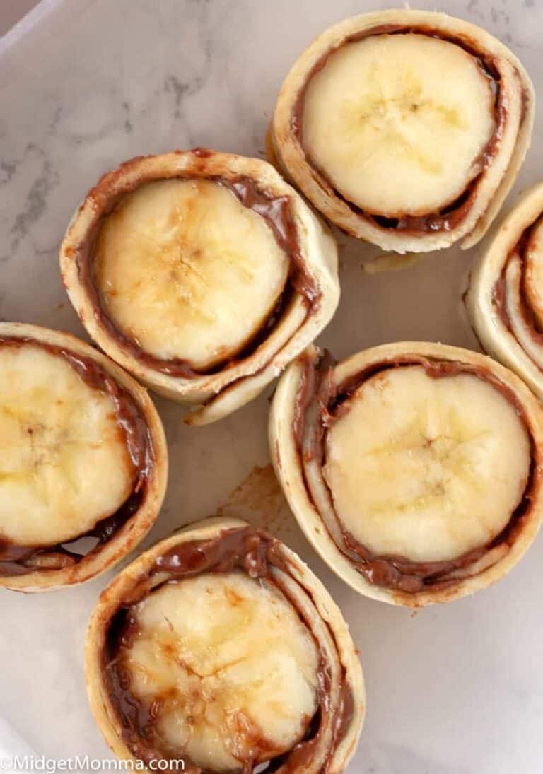 Chocolate Peanut butter Banana Roll Ups • MidgetMomma