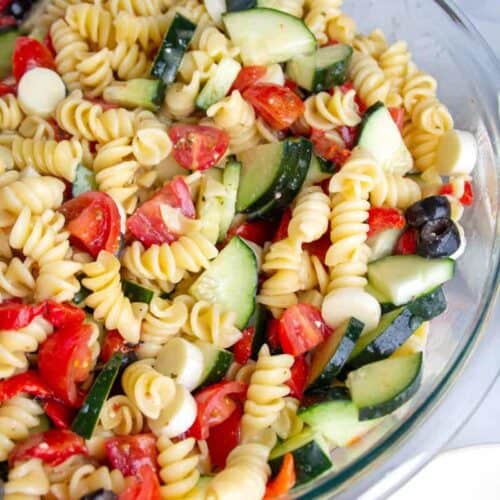 Italian Pasta Salad (Cold Pasta Salad With Italian Dressing)