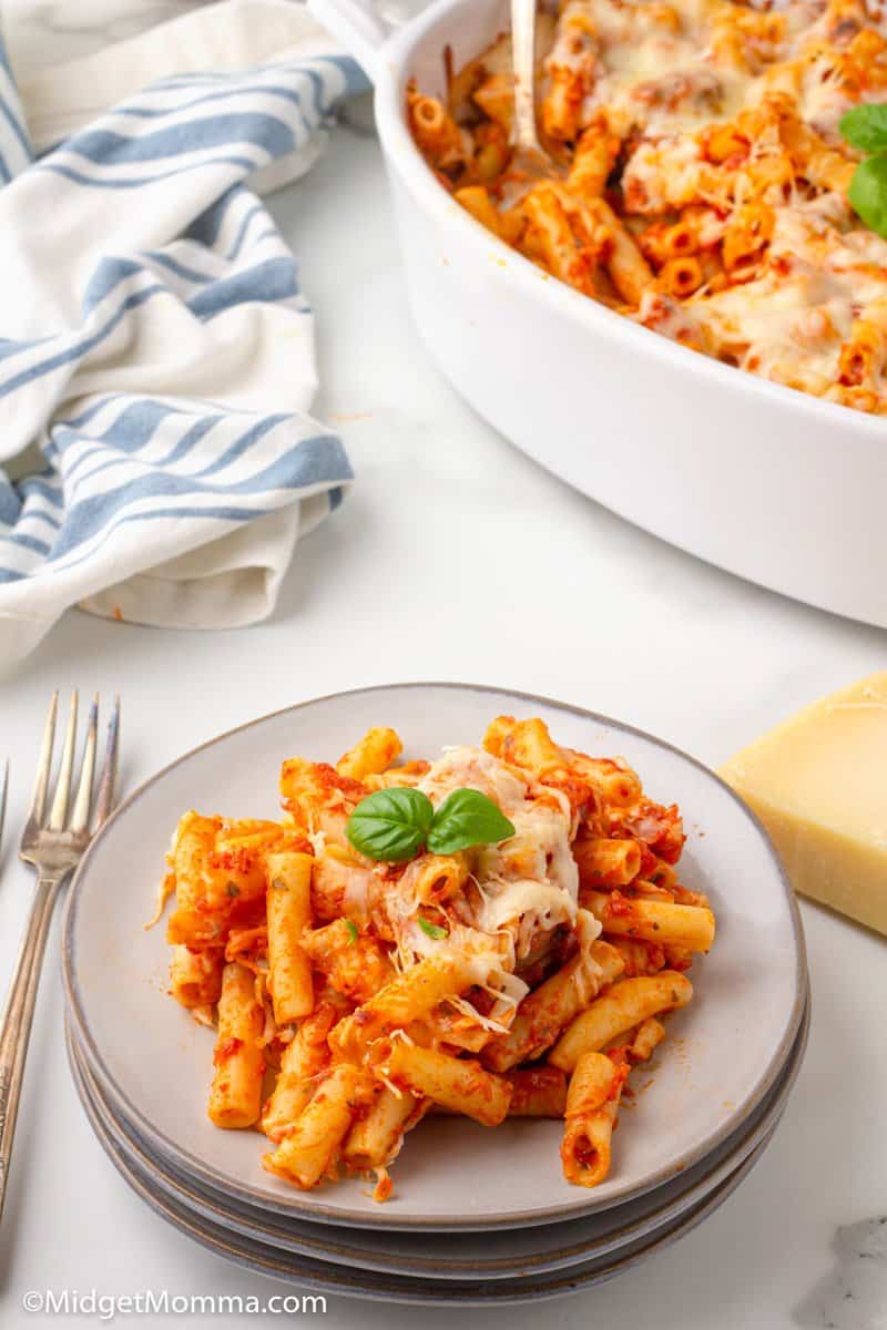 Easy, Cheesy Sausage Baked Ziti Recipe