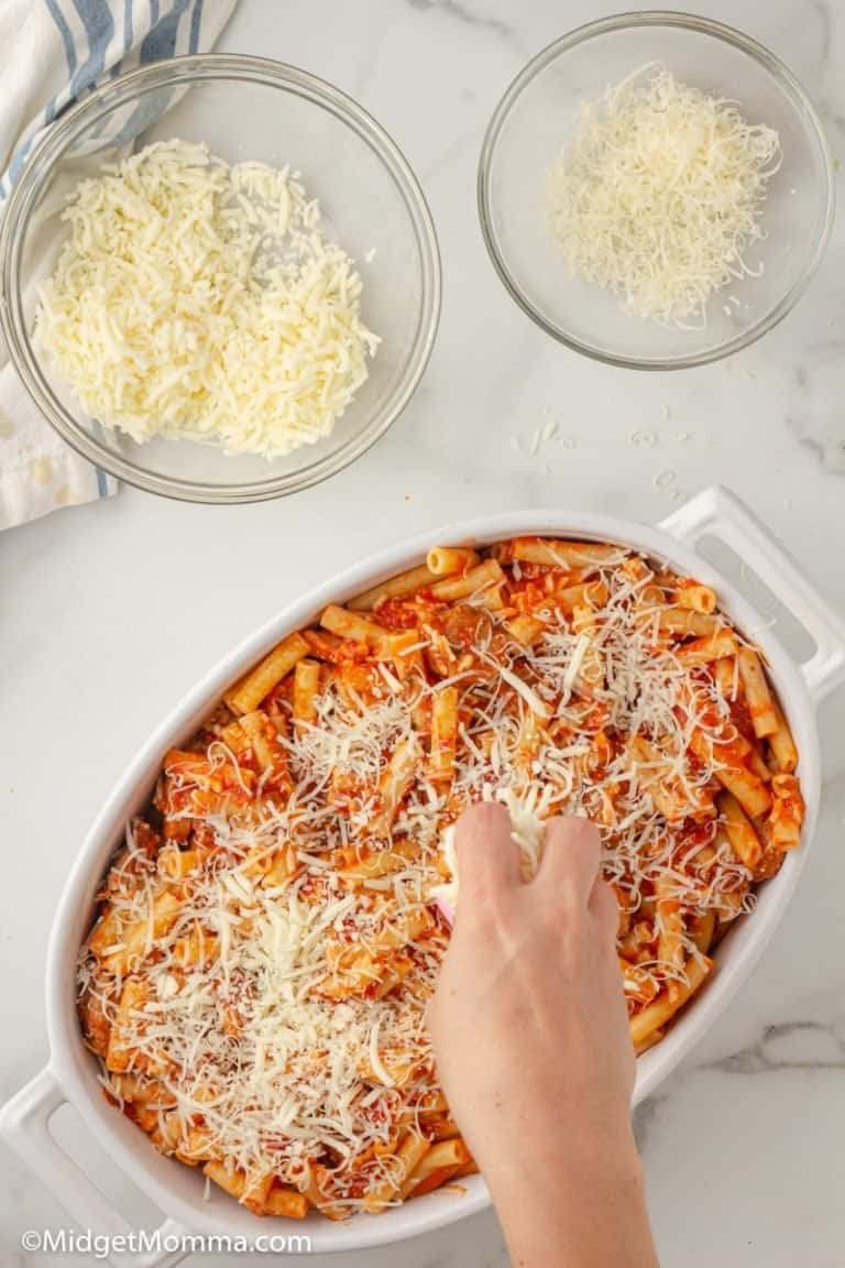 Easy, Cheesy Sausage Baked Ziti Recipe